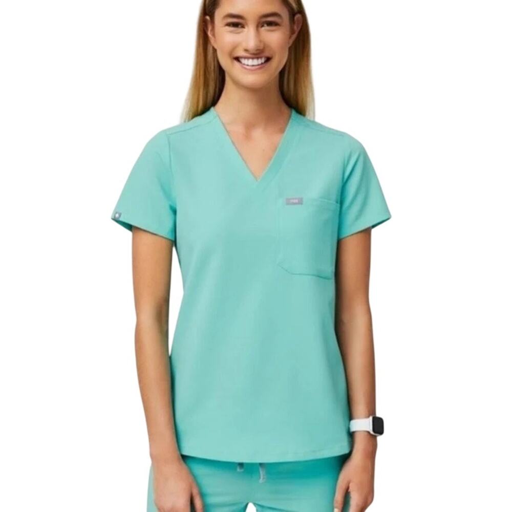 FIGS Catarina Scrub Top Women's XS Fresh Aqua Blue LE Rare Limited Edition 1764 - Picture 1 of 9